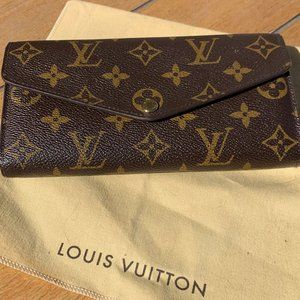 Louis Vuitton Sarah Wallet